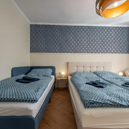 Luxusny Pri Nemocnici * 코시체